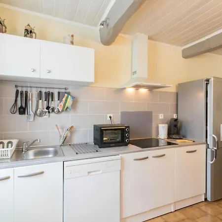 بيت للعطل La Barrere